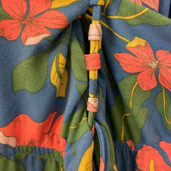 Maaji Floral Star Flower Maxi Dress Lace Up Back Medium NWT $138 - Picture 6 of 15